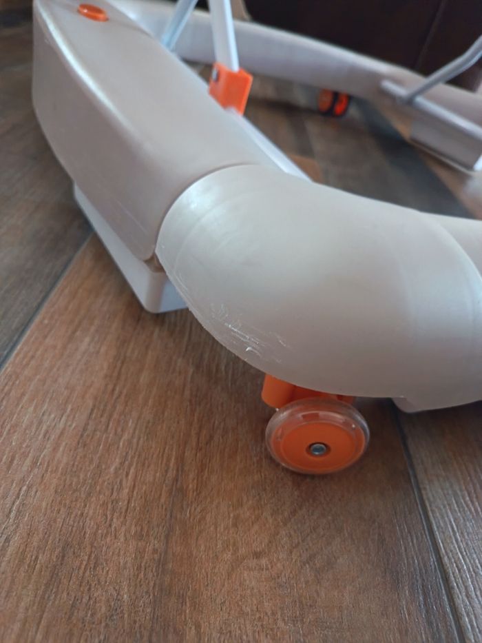 Trotteur 3 en 1 - photo numéro 3