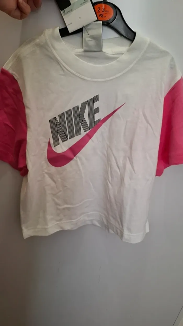 T-shirt Taille 122-128cm - photo numéro 2