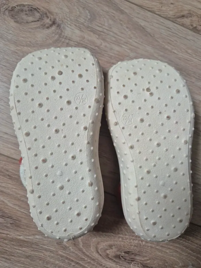 Chaussons Kiabi 23 - photo numéro 4