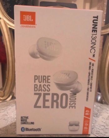 Écouteur Bluetooth jbl 130nc pure bass zéro noise