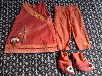 Ensemble orange Orchestra 6 mois (robe+legging+chaussons)