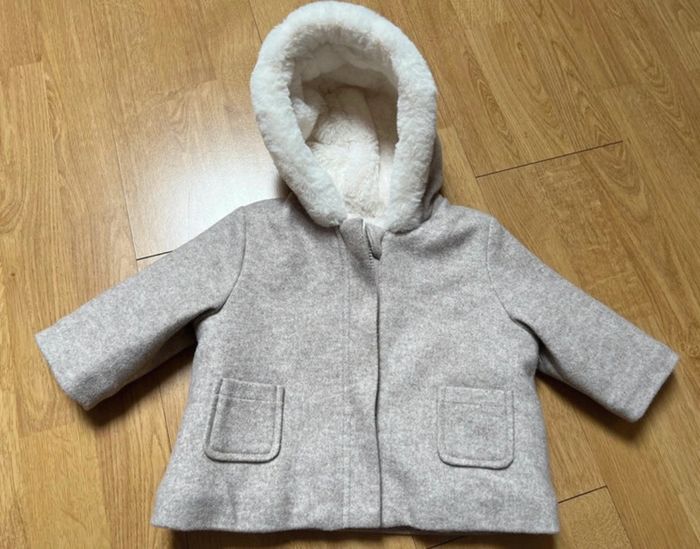 Manteau chaud taille 6 mois