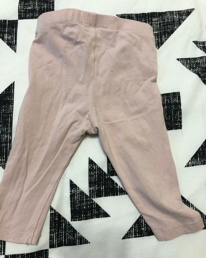 Legging rose pale H&M 4-6mois - photo numéro 2
