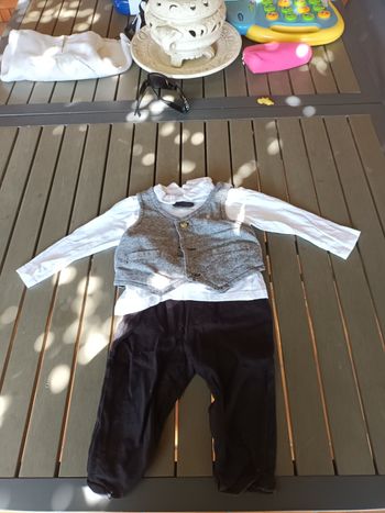 Ensemble pantalon + t.shirt nœud papillon + blazer