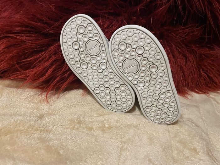 Baskets filles - Adidas - Taille 23 - photo numéro 5