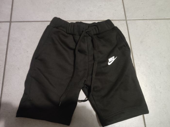 Short nike - photo numéro 2