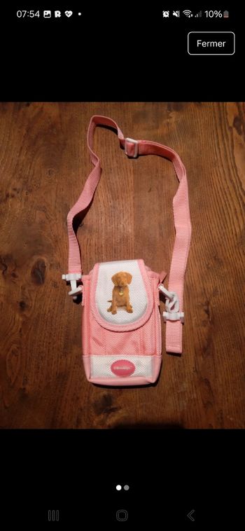 Pochette pour mettre un petit portable