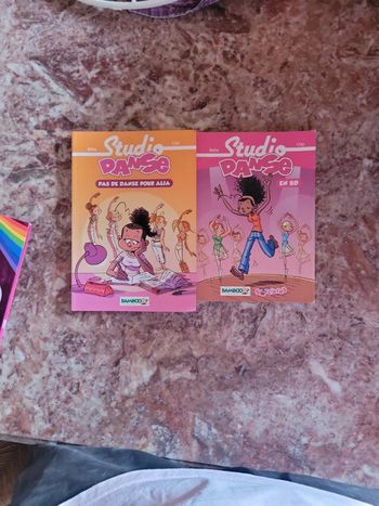 Lot de 2 livres Studio danse