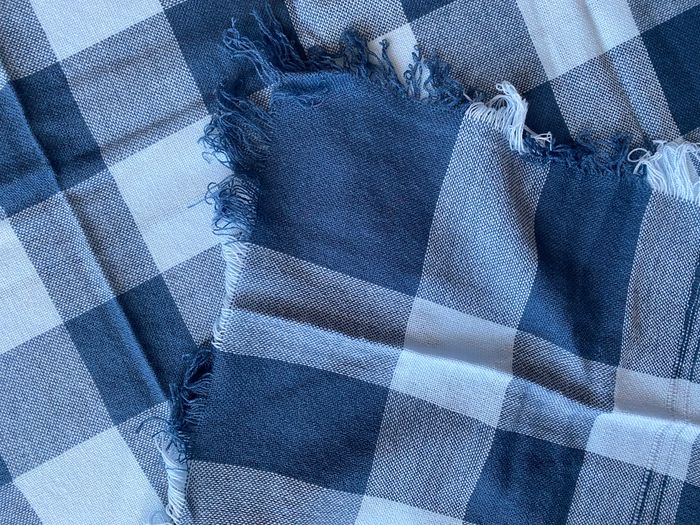 Grande écharpe à carreaux - photo numéro 3