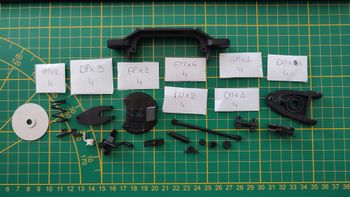 Lot pièces du fascicule n°4 pièce détachée Renault R8 Gordini 1/8 1/8ème Eaglemoss collections #D08