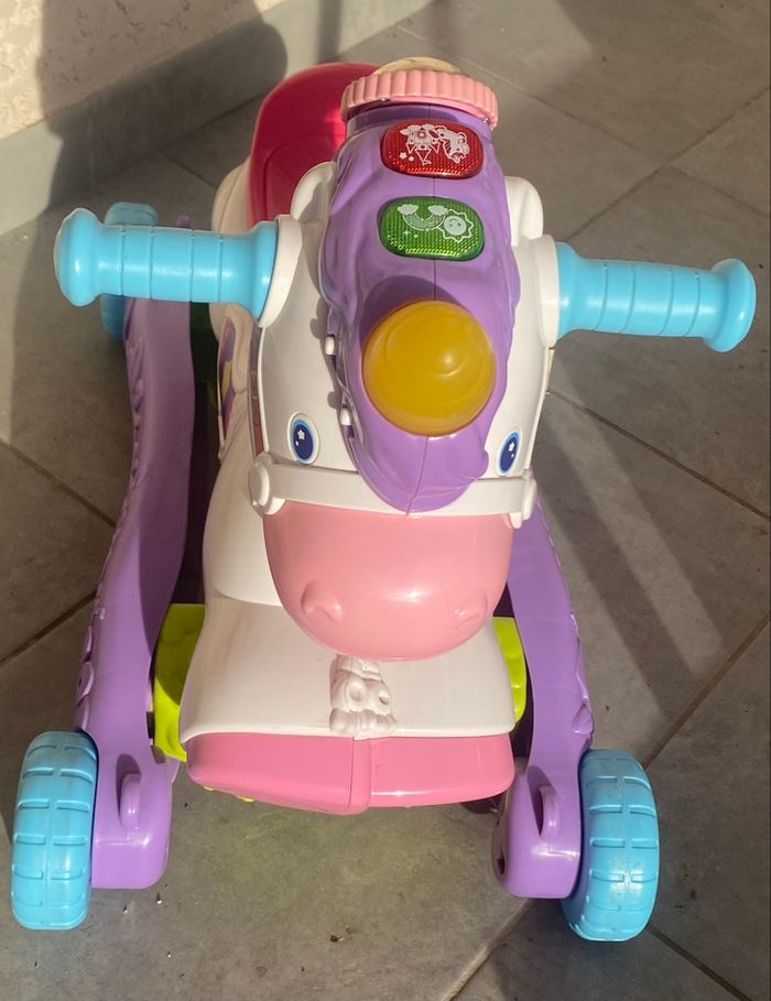 🦄 Licorne VTech 3 en 1 Porteur Bascule Trotteur - photo numéro 4