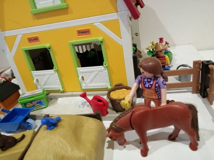 Playmobil  theme poneys club - photo numéro 4