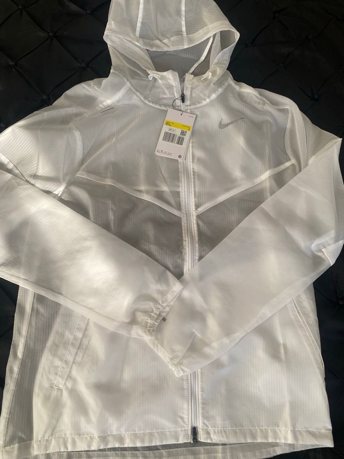 Veste nike running blanche S neuf avec étiquette authentique - photo numéro 4