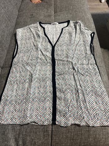 Petit haut sans manche taille 36