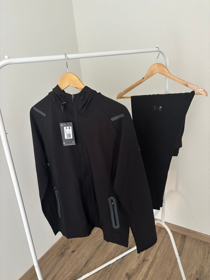 Ensemble Under Armour noir