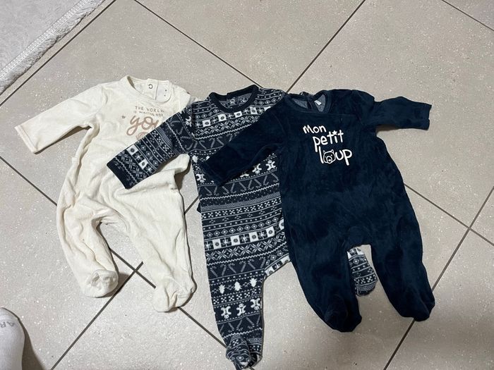 Lot 3 Pyjama, hiver - photo numéro 3