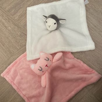 Doudou bébé avec prénom