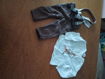 Salopette et haut manches longues 6 mois