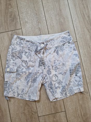 Short  taille 42