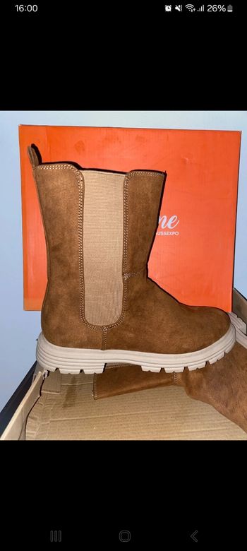 Bottine  enfant taille 37 