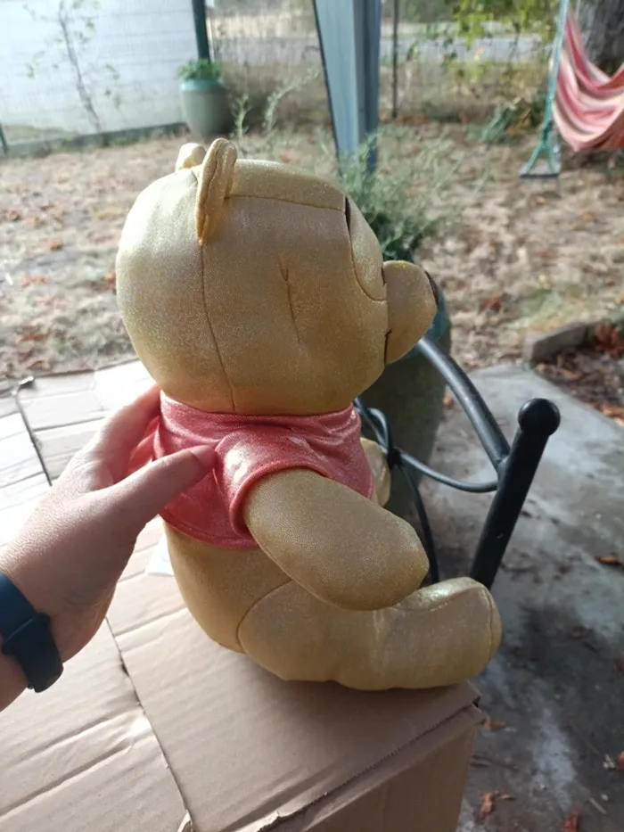 Peluche doudou Winnie l'ourson musical Disney - photo numéro 11