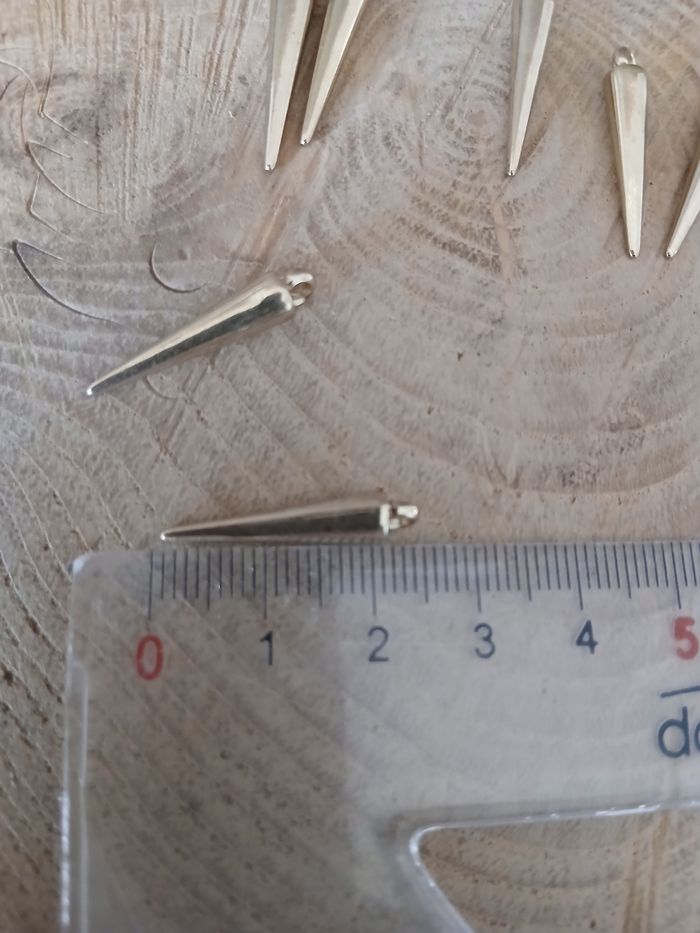 Lot de 22 breloques pique doré - photo numéro 2