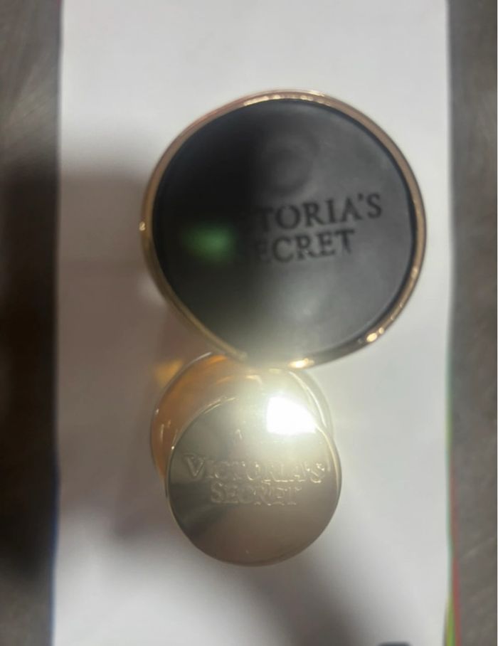 Ensemble crème et brume Victoria ´s secret - photo numéro 3