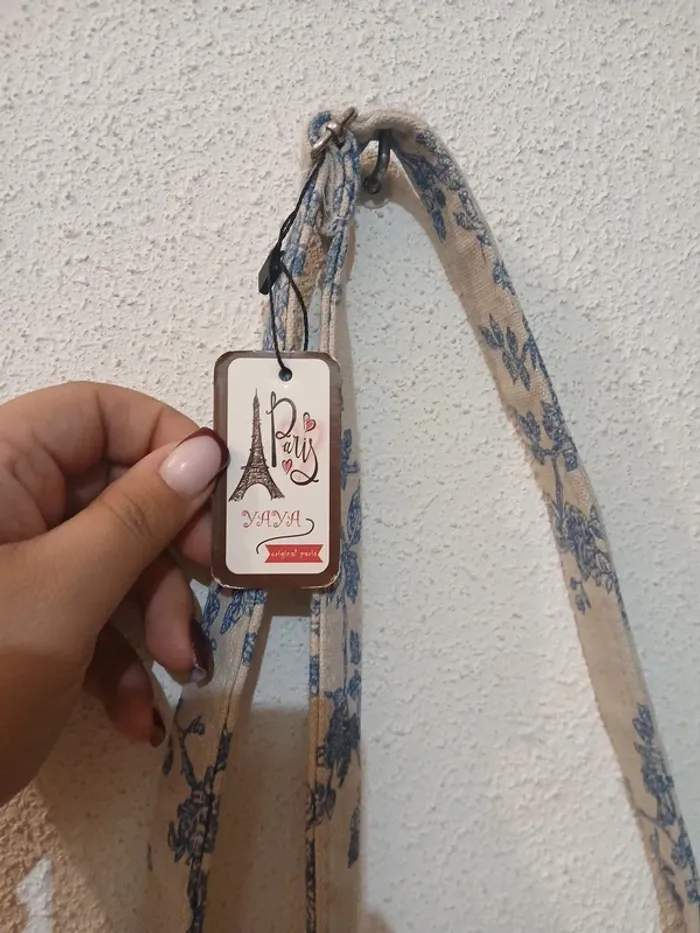 Sac bandoulière bleu fleuris " yaya paris" - photo numéro 2