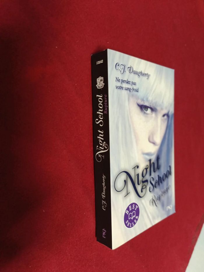 Night school tome 3 " Rupture " C.J Daugherty " PKJ - photo numéro 3