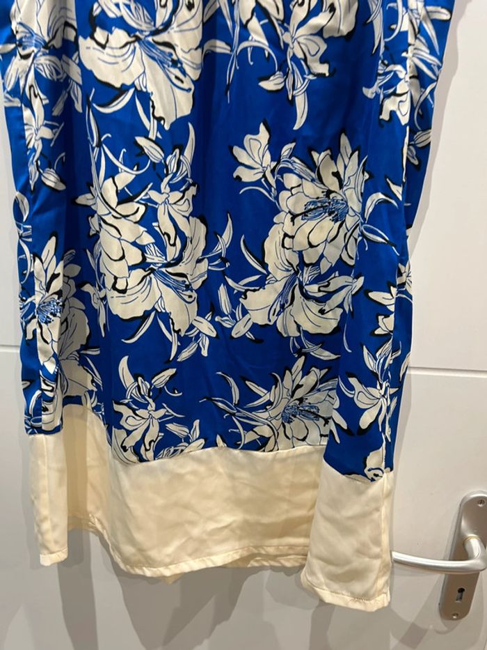 Robe courte, tunique, bleue imprimée taille 38 - photo numéro 3