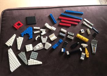 Pièces atypiques lego