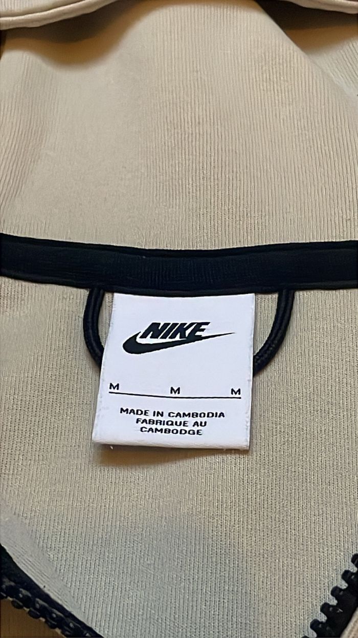 Veste Nike Tech Fleece Beige/Blanc à capuche - photo numéro 6