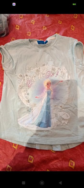 Tee-shirt reine des neiges 4 ans