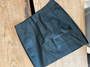 Jupe en simili cuir droite noire pimkie taille M 38 femme