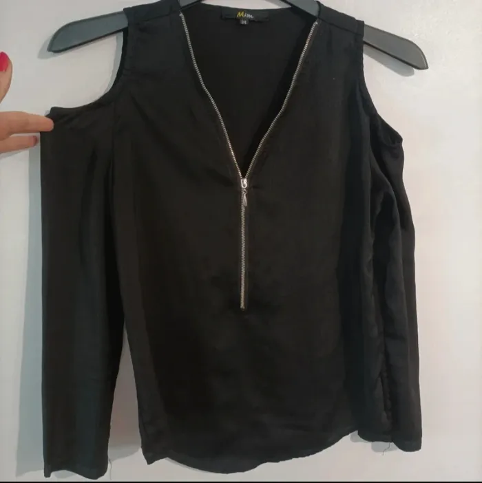 Blouse décolletée Mim taille 36 🩵