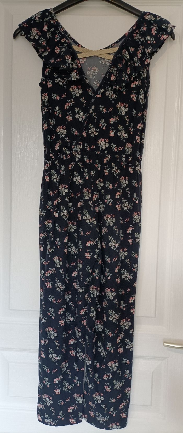 Jolie Combi pantalon bleu marine fleuri 8 ans Gémo - photo numéro 8