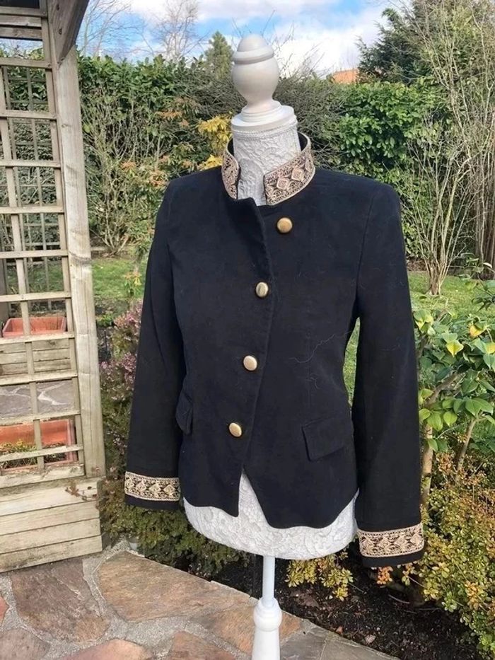 Veste Zara en velours et broderies doré neuve taille S - photo numéro 7