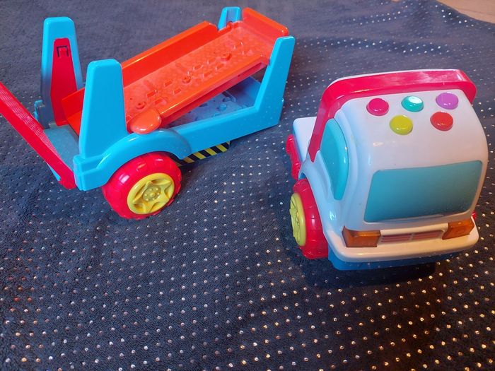 Camion musical et sa remorque - photo numéro 3