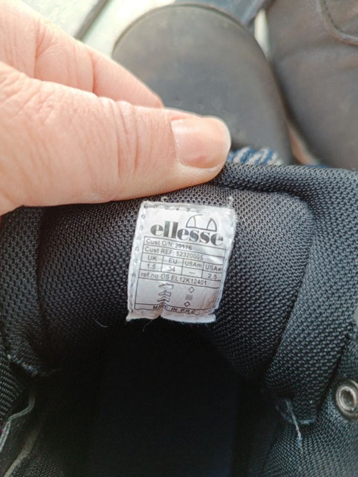 Chaussures ellesse 34 - photo numéro 8