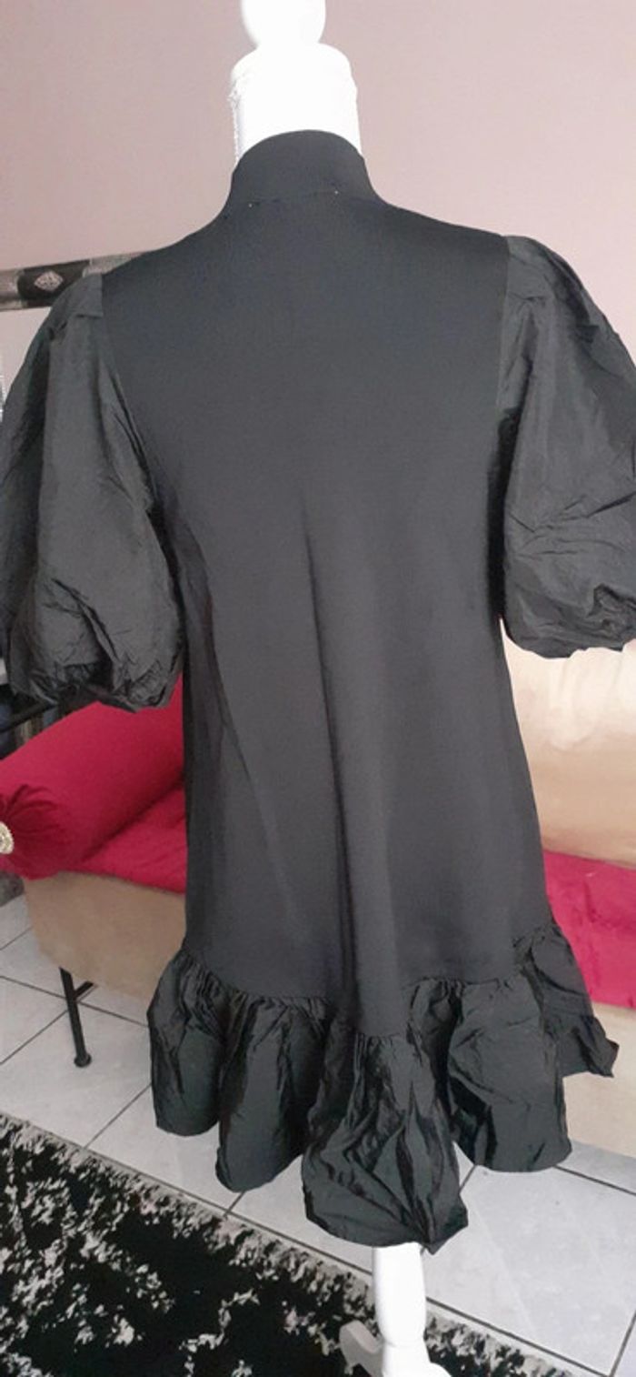 Robe neuve zara - photo numéro 2