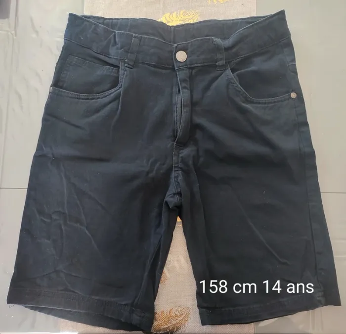 Short noir 13/14 ans