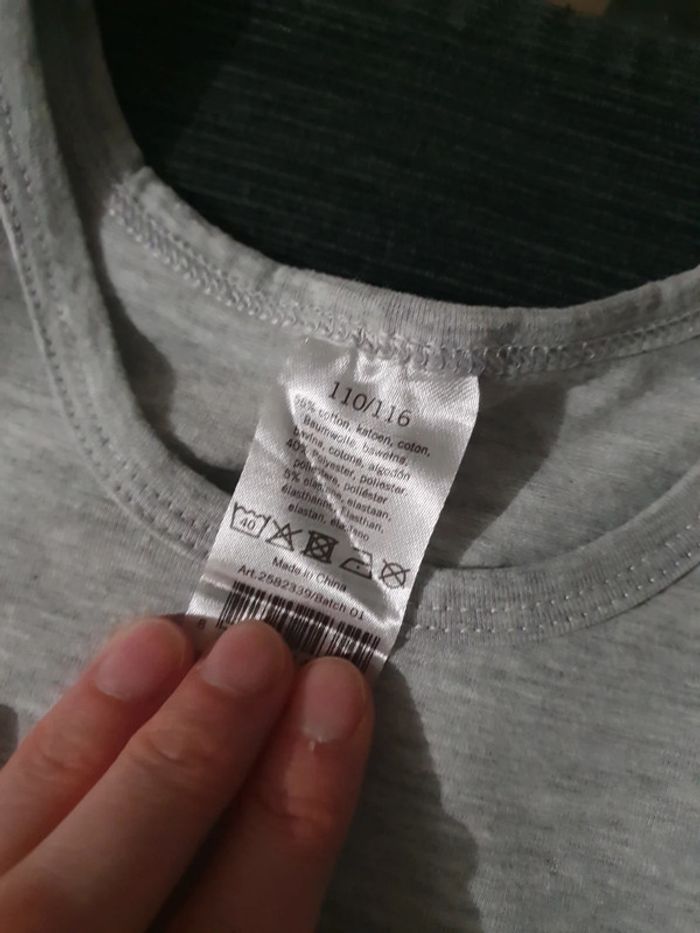 Débardeur neuf - photo numéro 2