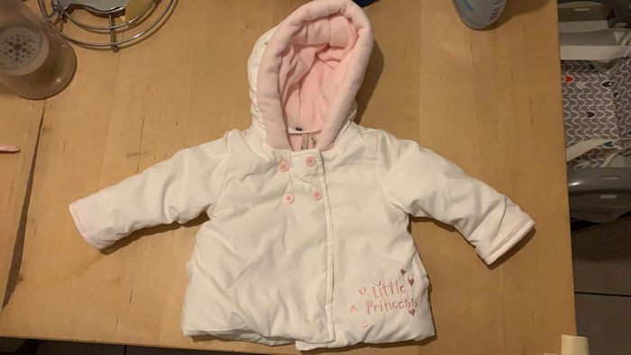 Manteau épais fille 1 mois couleur blanc et rose