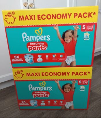 Lot couche Pampers