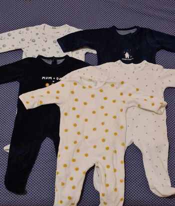 Lot de pyjamas-dors-bien en velours