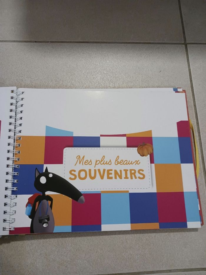 Livre "Mes souvenirs d'école avec Loup" - photo numéro 5