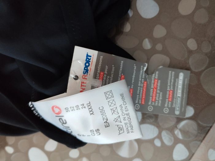 Maillot de bain femme noir taille 52 Intersport Etirel - photo numéro 5