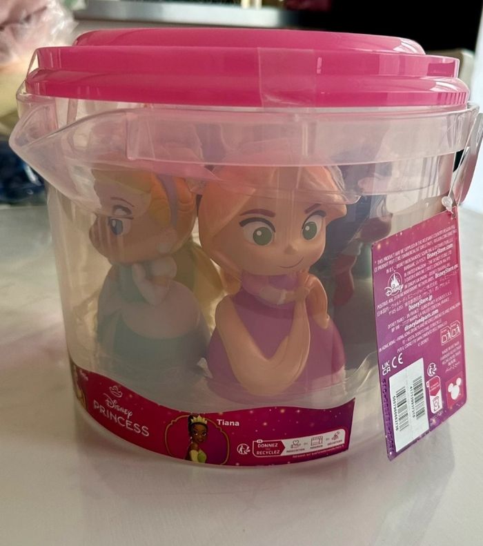 Ensemble jouets de bain Princesses Disney Tiana Belle Jasmine seau - photo numéro 3