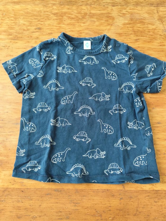 Lot de 5 tee-shirts colorés taille 24mois - photo numéro 2