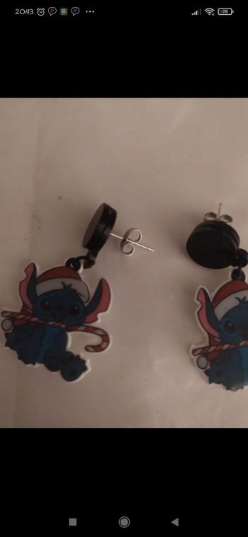 Boucle d'oreille stitch